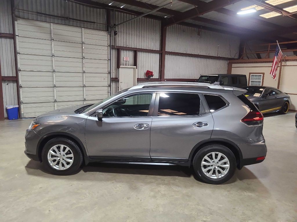 2020 Nissan Rogue Image 16
