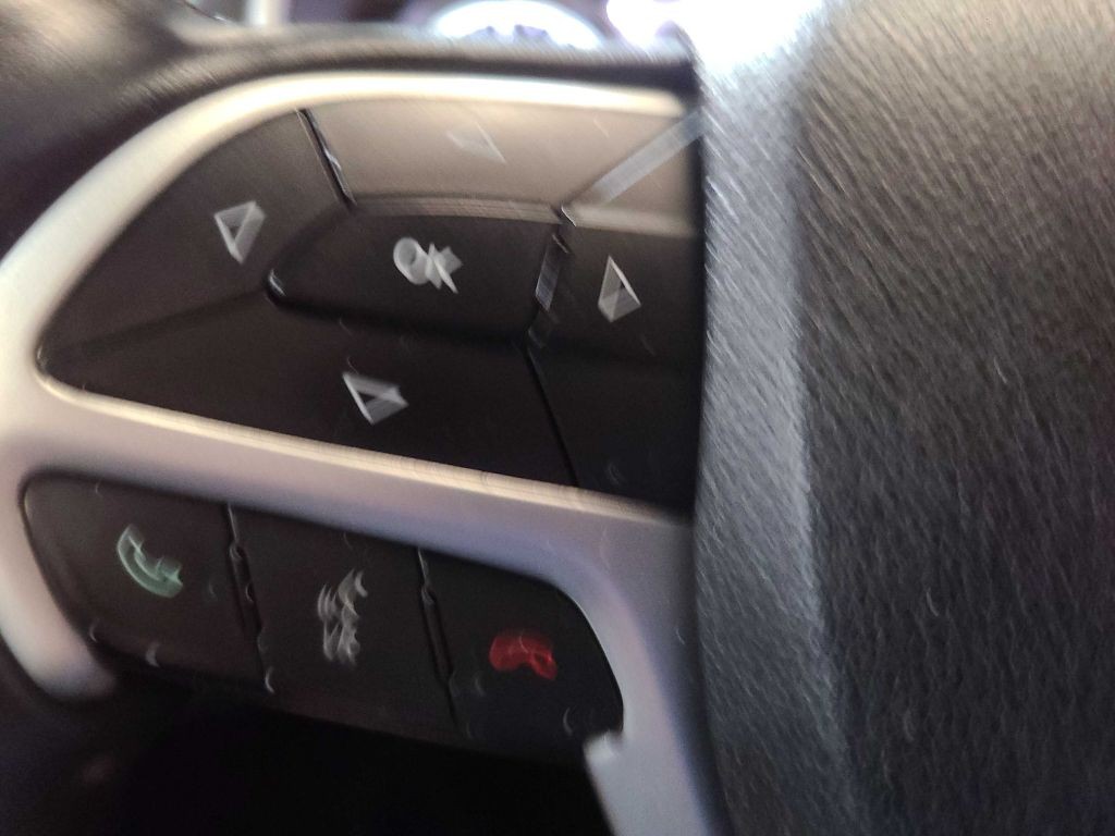 2014 Jeep Cherokee Image 35