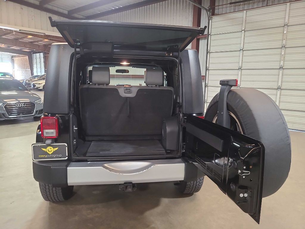 2008 Jeep Wrangler Image 25