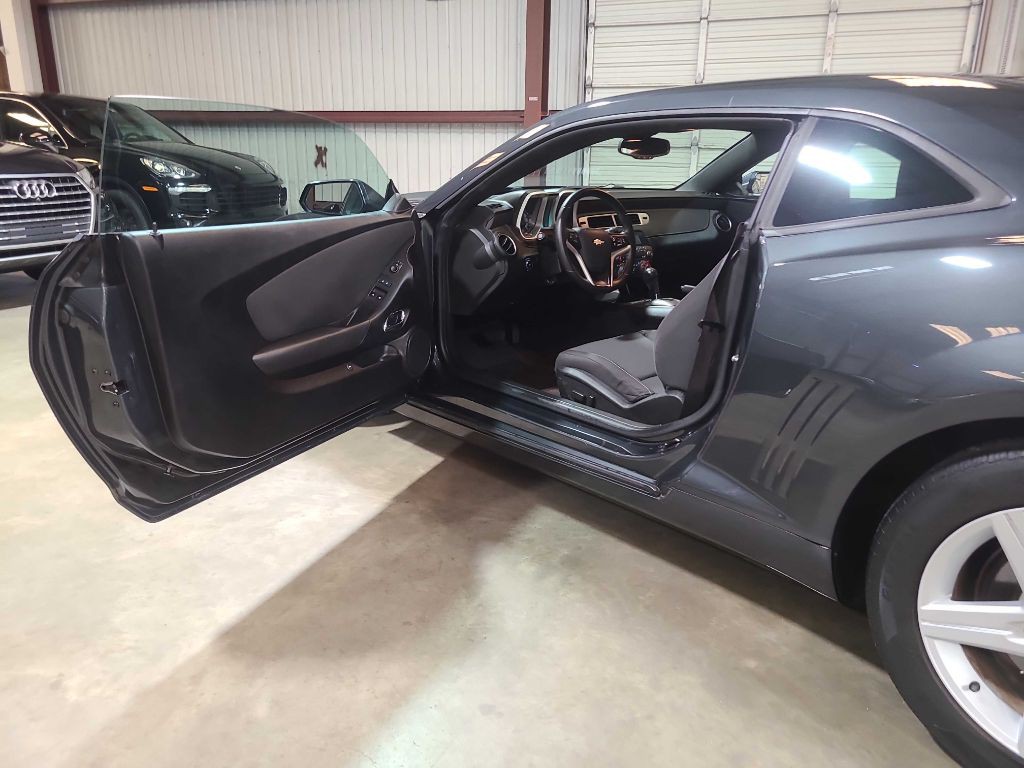 2012 Chevrolet Camaro Image 19