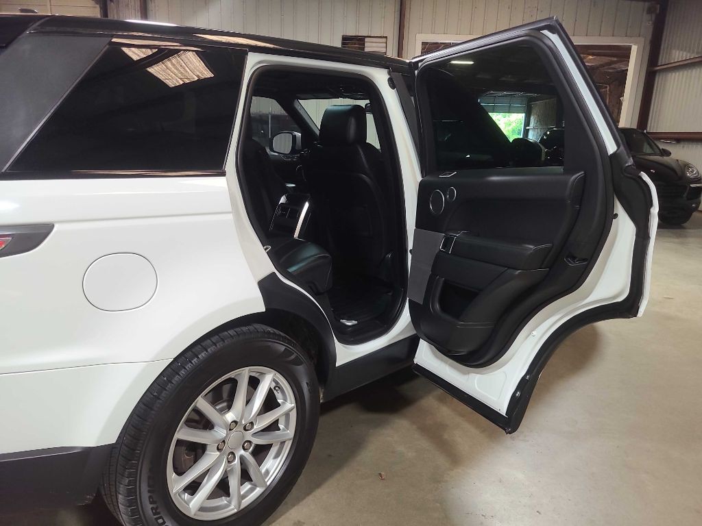 2016 Land Rover Range Rover Sport Image 25