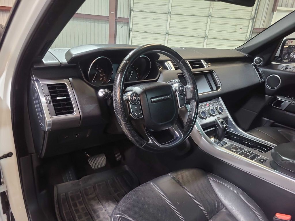 2016 Land Rover Range Rover Sport Image 32