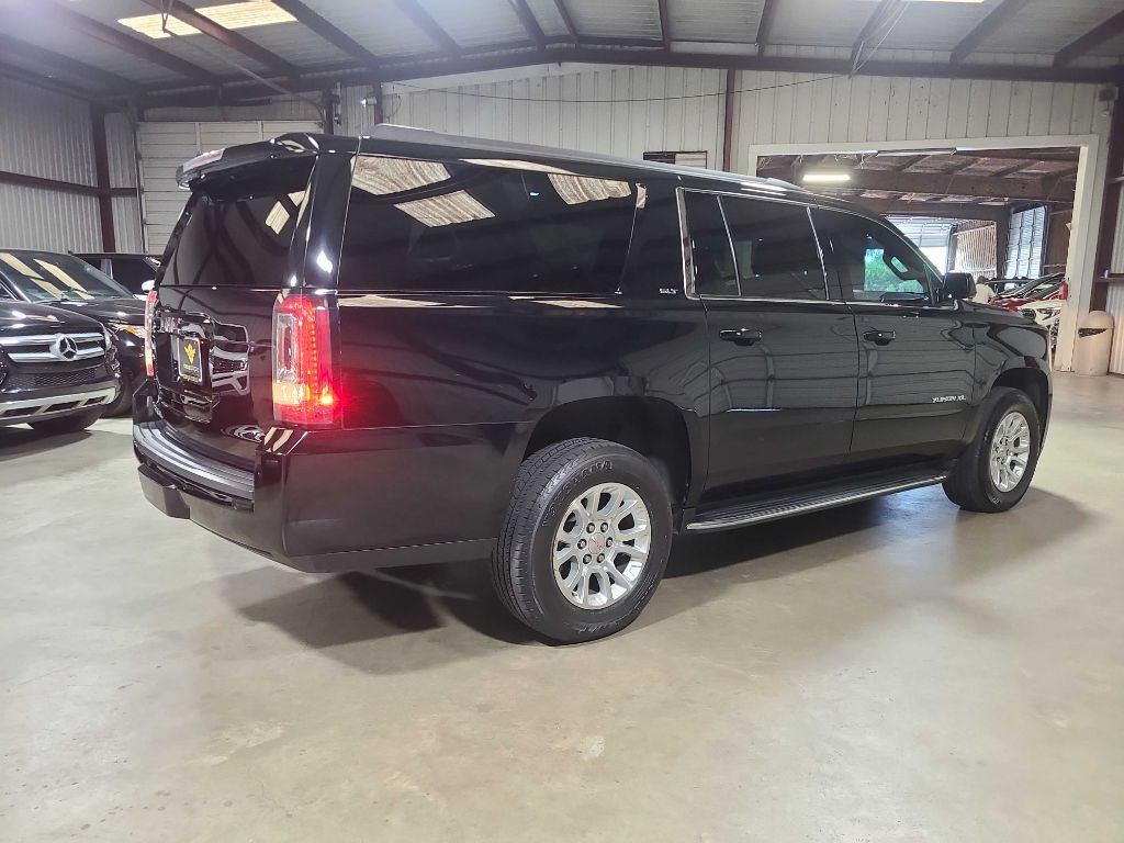 2020 GMC Yukon Image 7