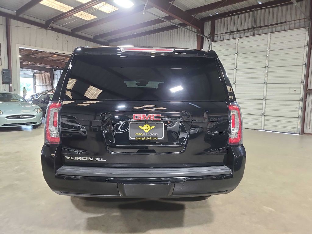2020 GMC Yukon Image 9