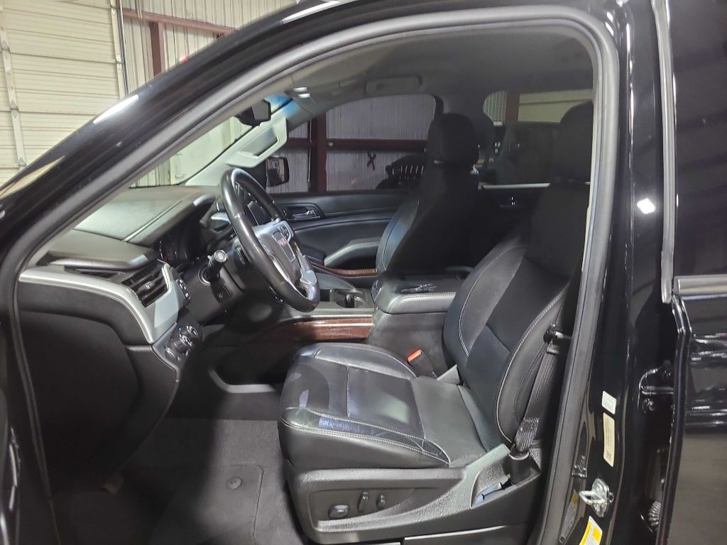 2020 GMC Yukon Image 21