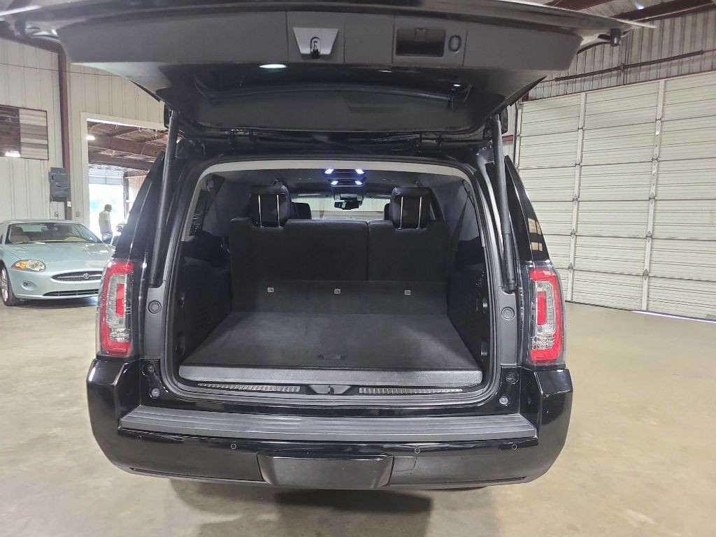 2020 GMC Yukon Image 24