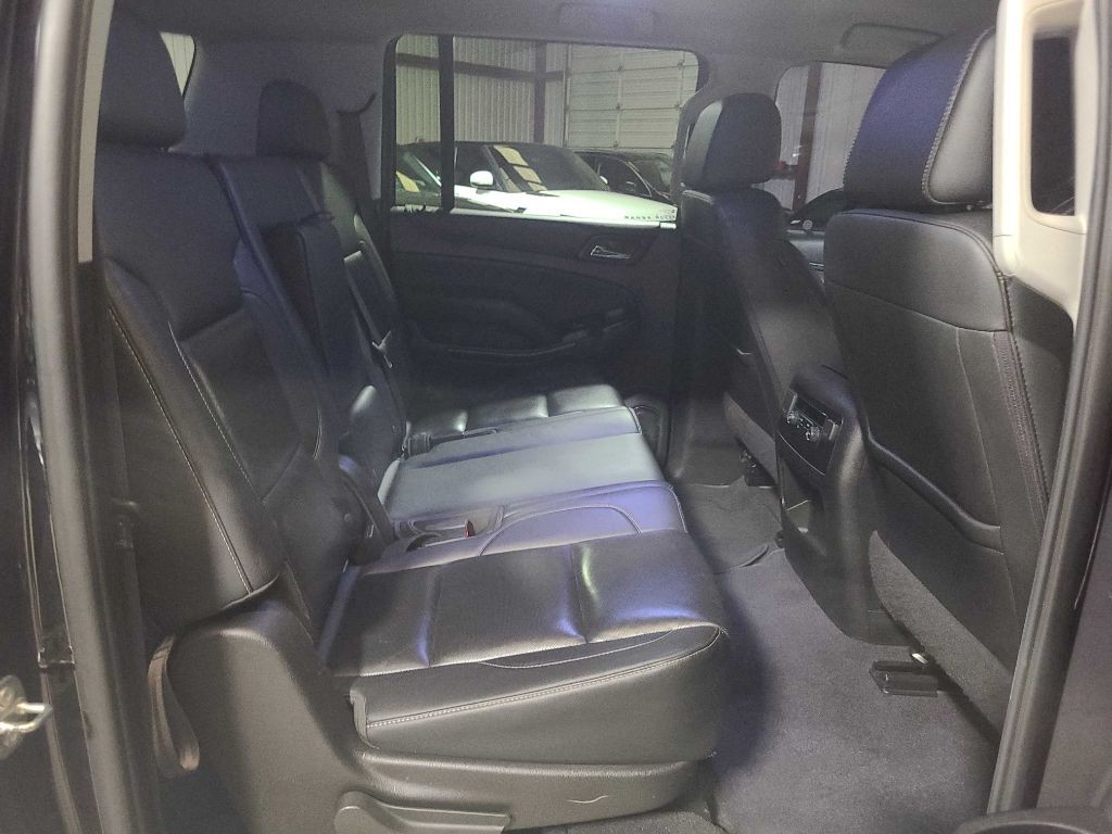 2020 GMC Yukon Image 28