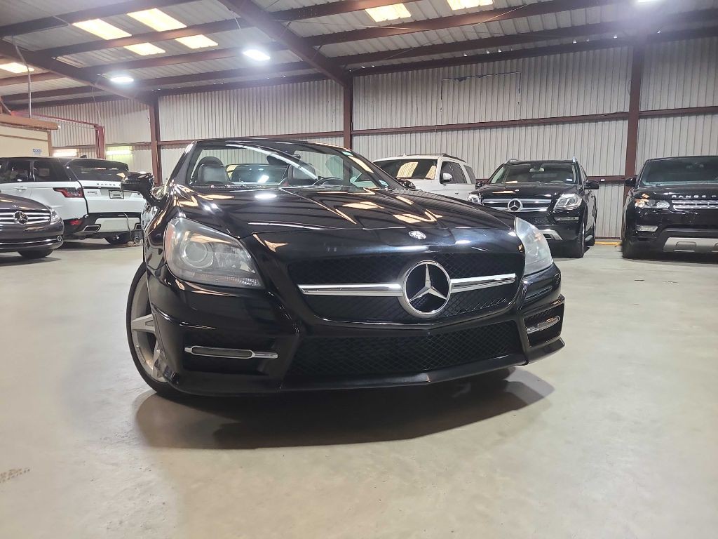 2014 Mercedes-Benz SLK-Class Image 2