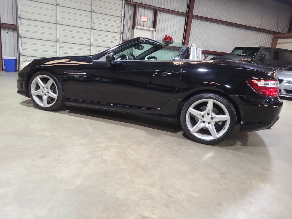 2014 Mercedes-Benz SLK-Class Image 10