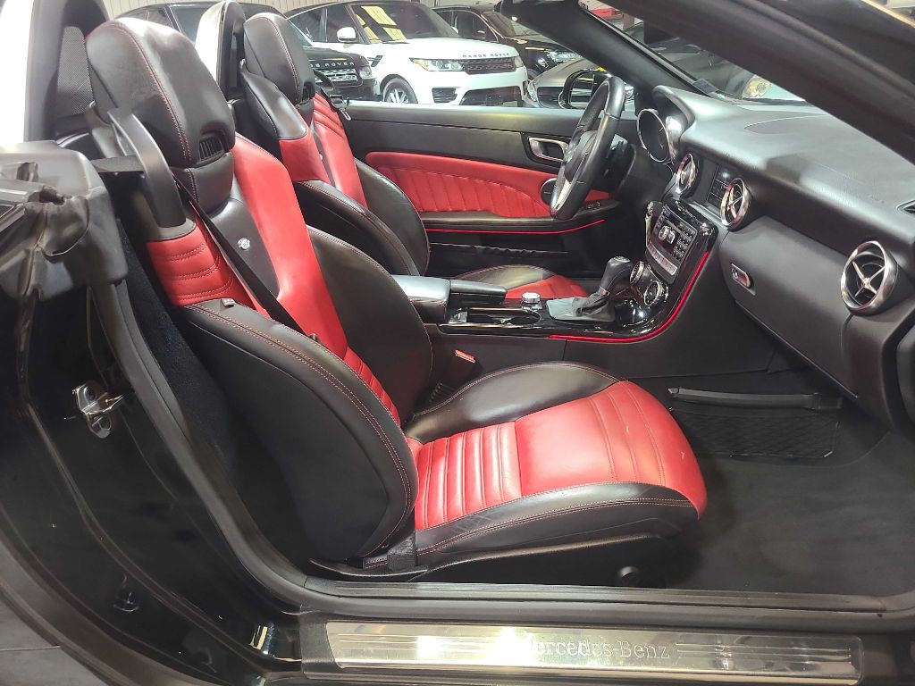 2014 Mercedes-Benz SLK-Class Image 24