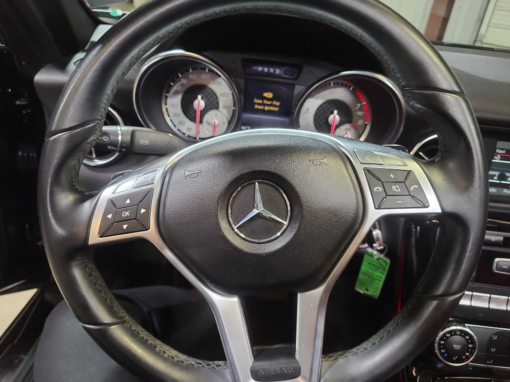 2014 Mercedes-Benz SLK-Class Image 28