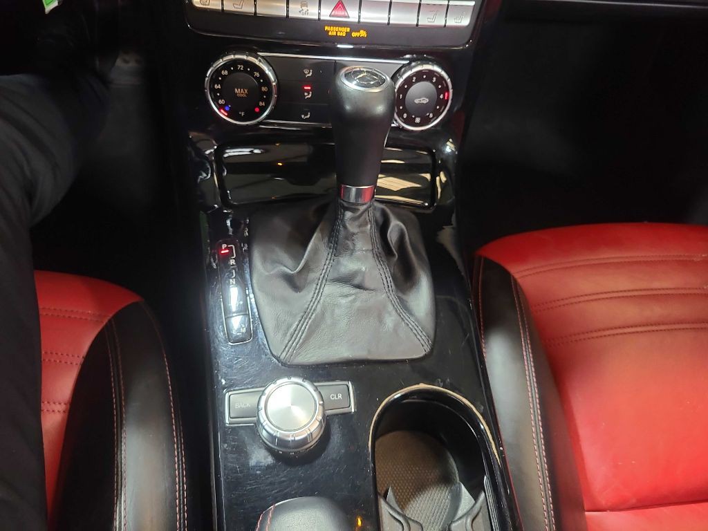 2014 Mercedes-Benz SLK-Class Image 31