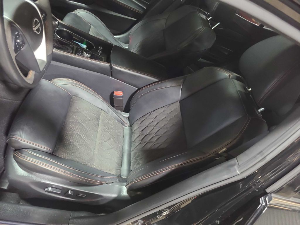 2023 Nissan Maxima Image 25