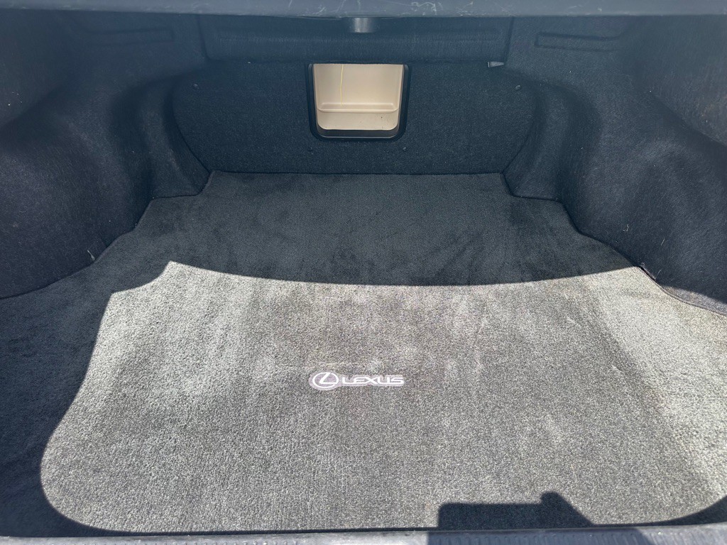 2010 Lexus ES 350 Image 11