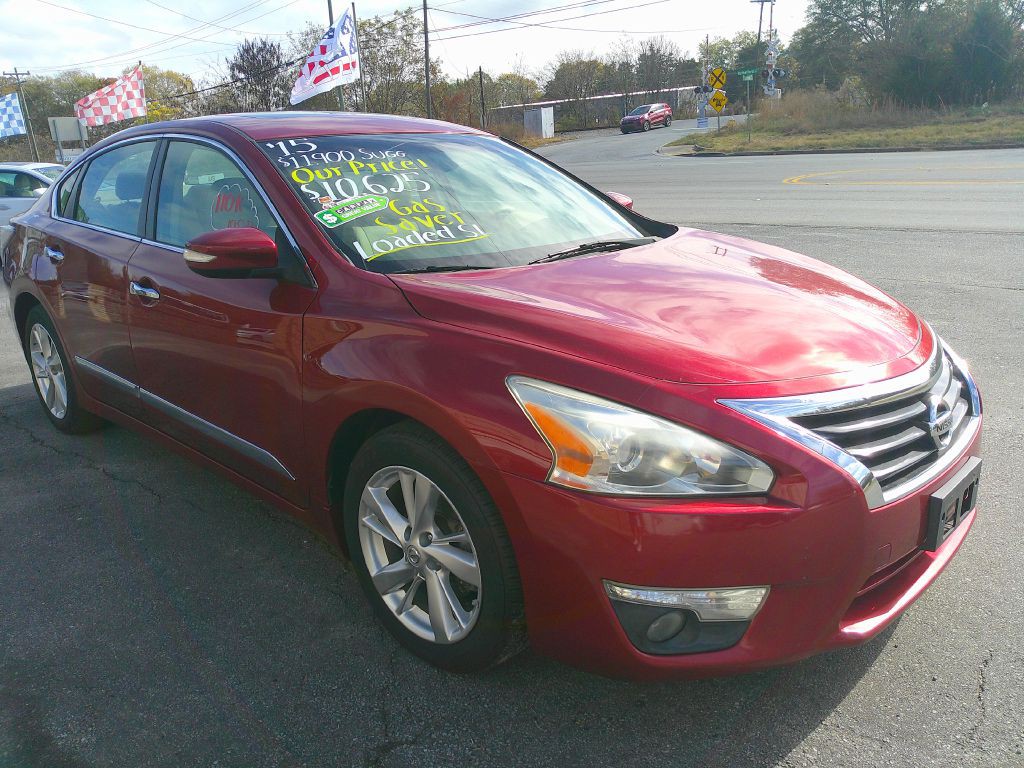 2015 Nissan Altima Image 4