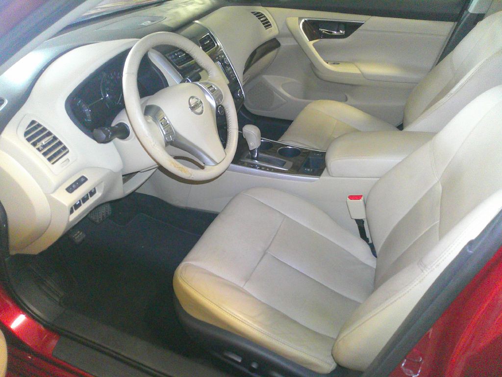 2015 Nissan Altima Image 6