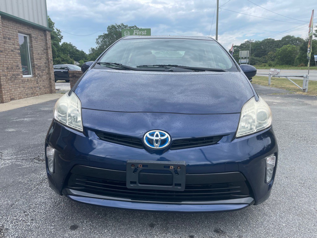 2013 Toyota Prius Image 3