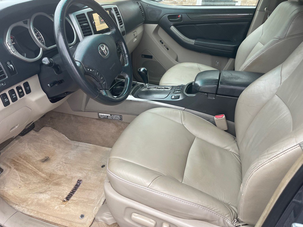 2004 Toyota 4Runner Image 6