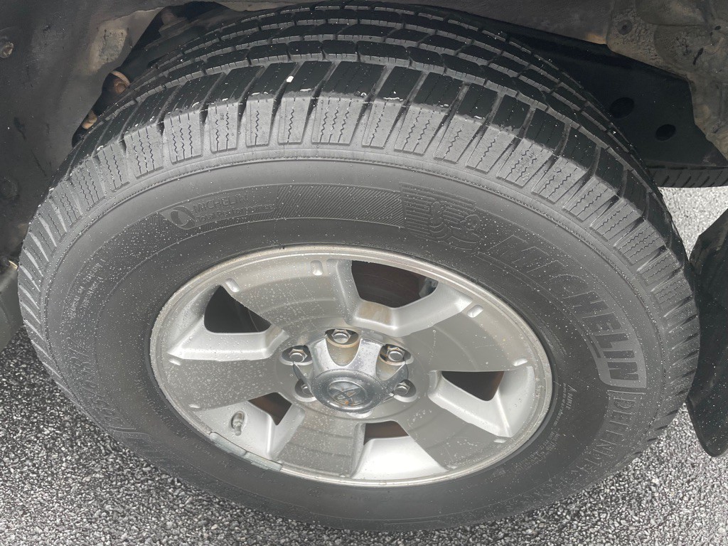 2004 Toyota 4Runner Image 14