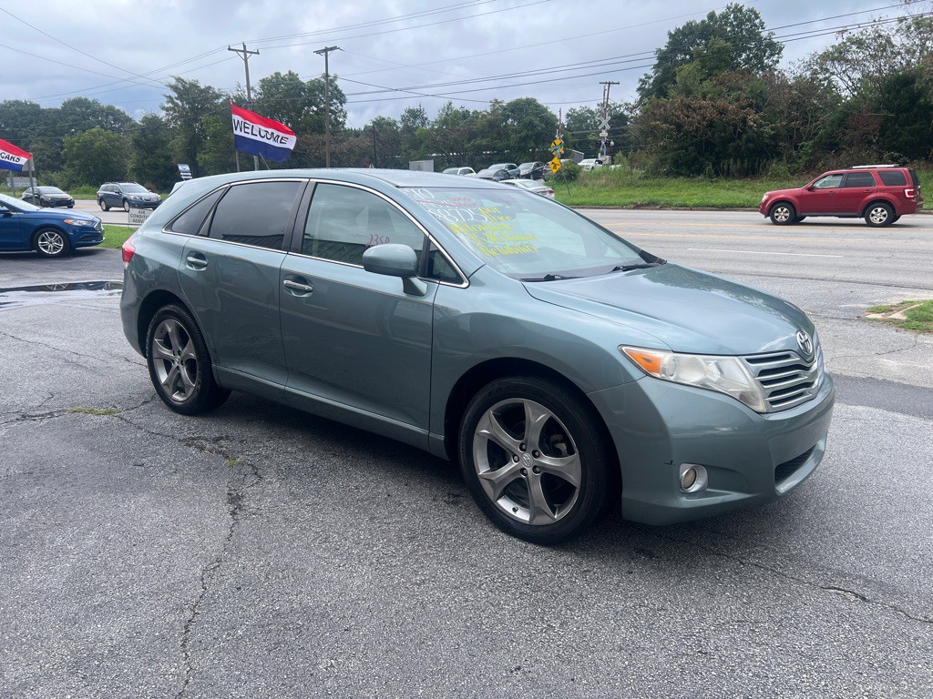 2010 Toyota Venza Image 3