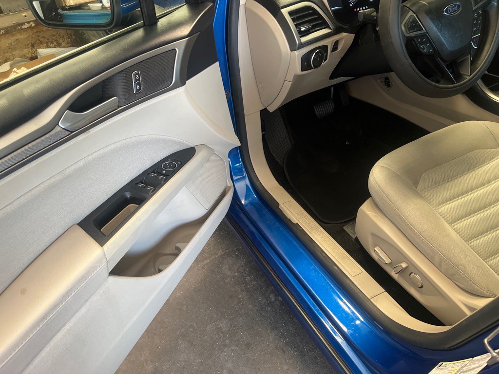 2018 Ford Fusion Image 4