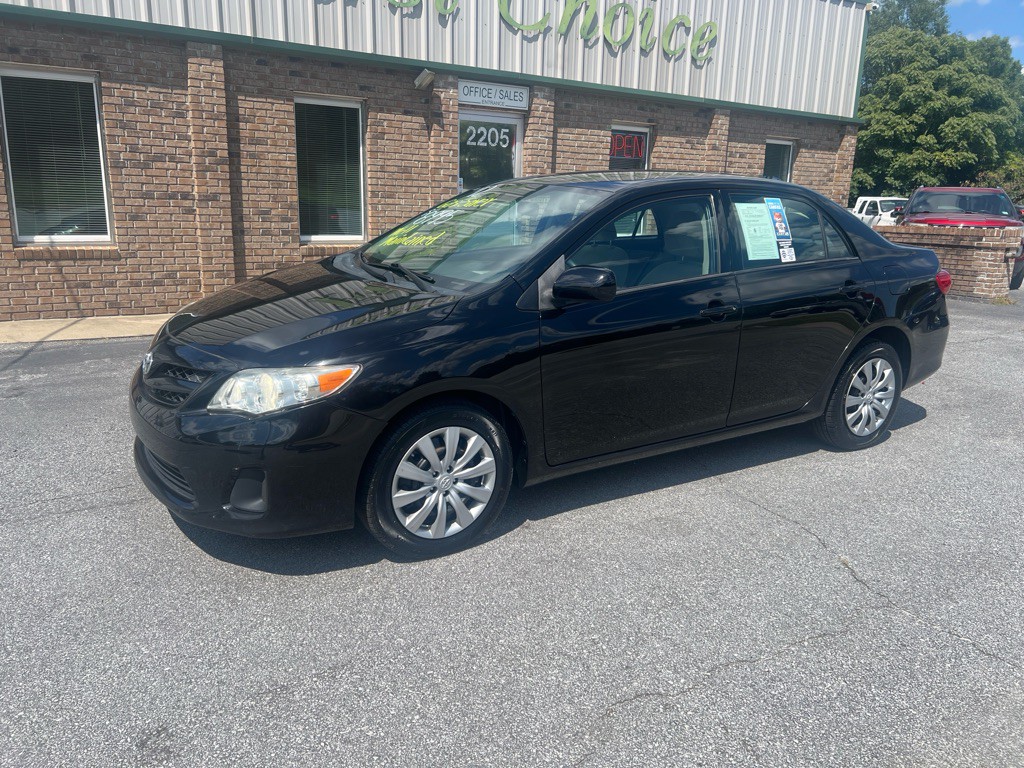 2012 Toyota Corolla Image 1