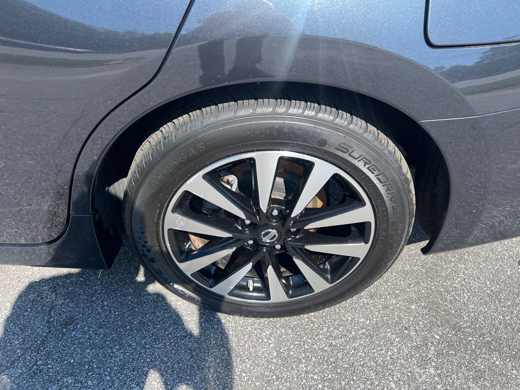 2018 Nissan Altima Image 11