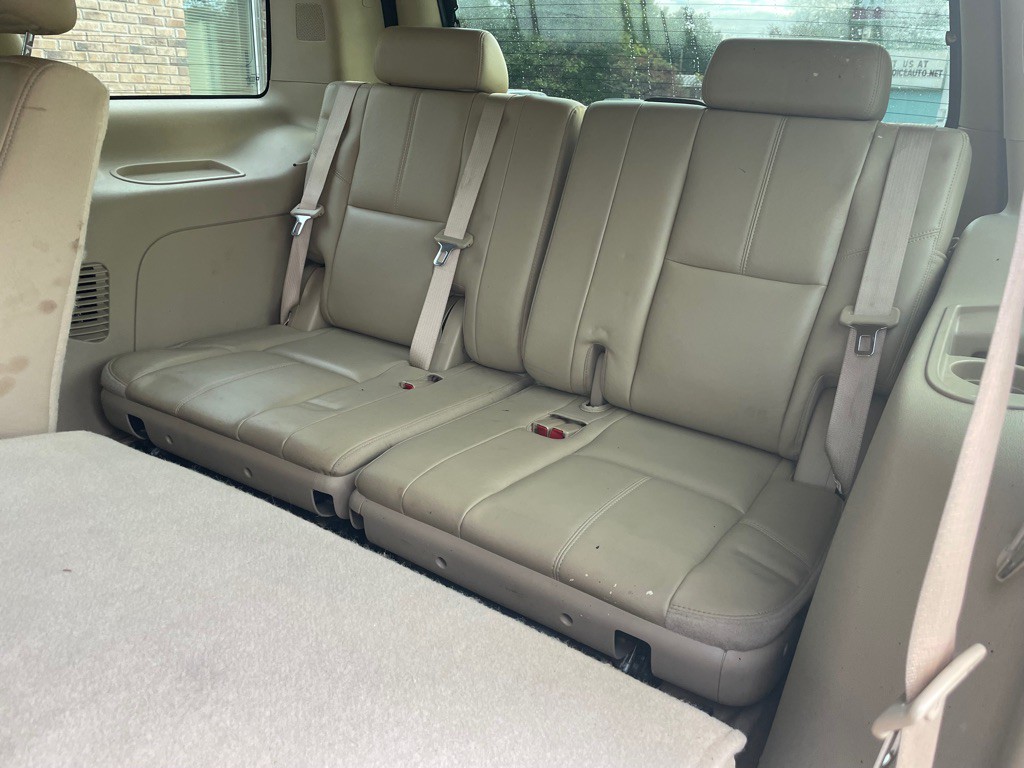 2010 Chevrolet Tahoe Image 10