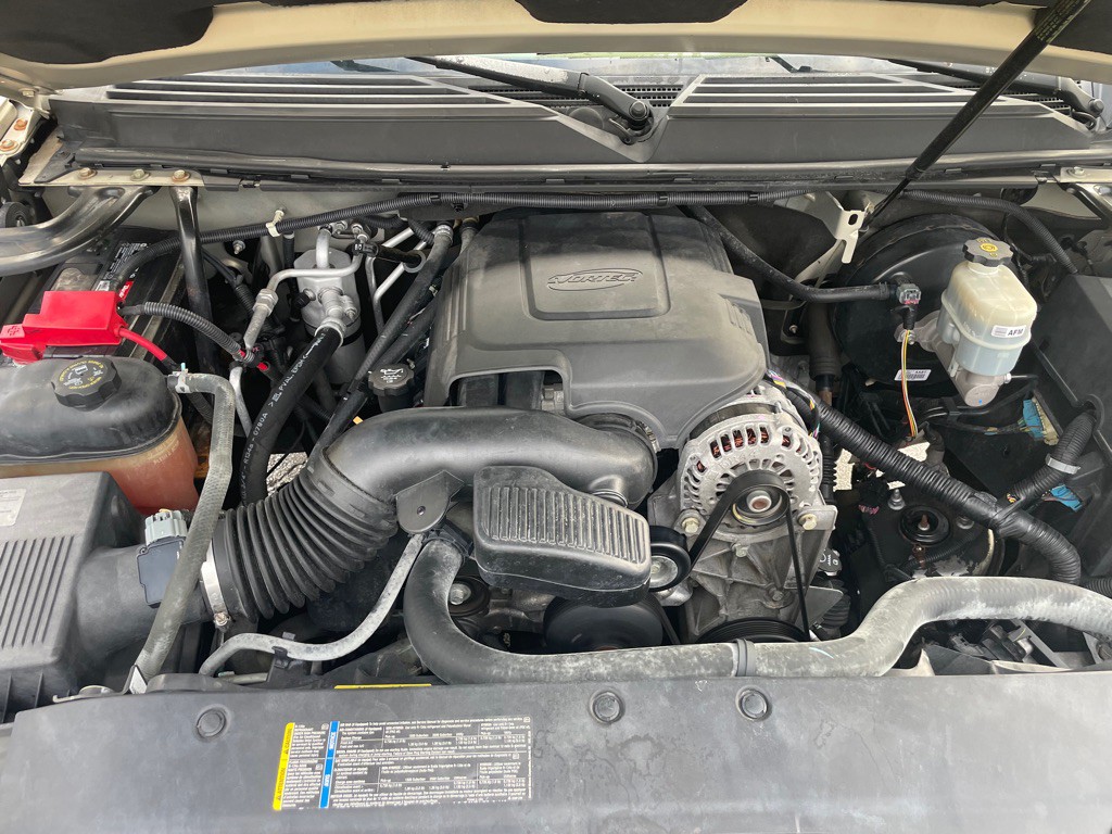 2010 Chevrolet Tahoe Image 15