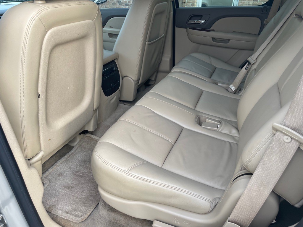 2010 Chevrolet Tahoe Image 22