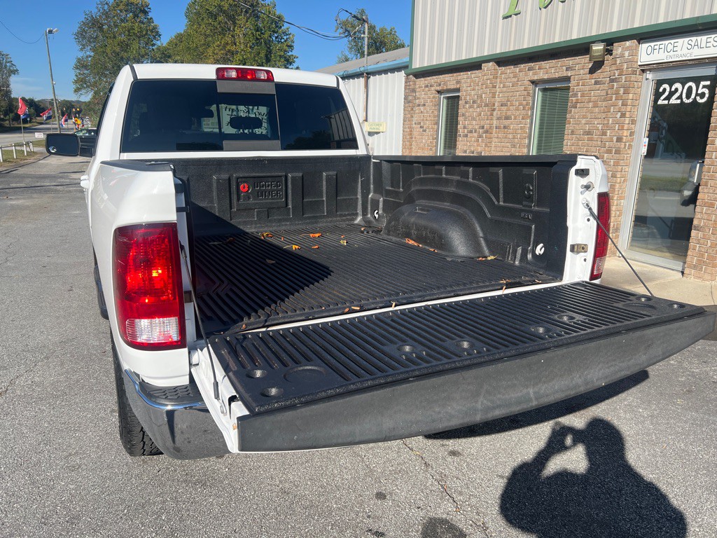 2015 Dodge Ram 1500 Image 9