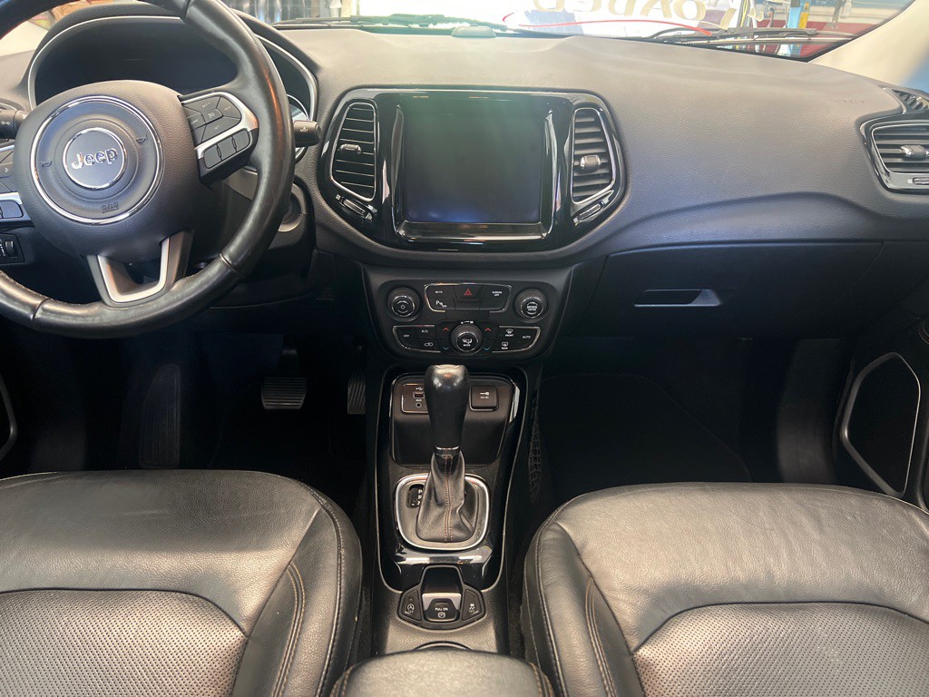 2018 Jeep Compass Image 6