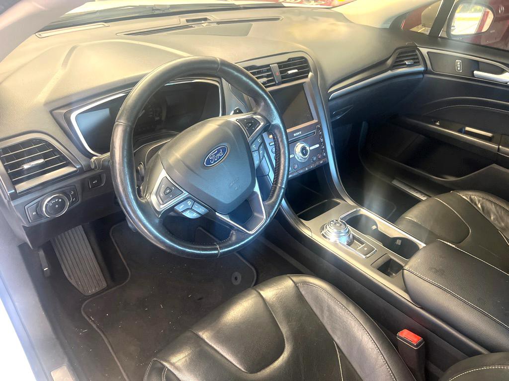 2020 Ford Fusion Image 6