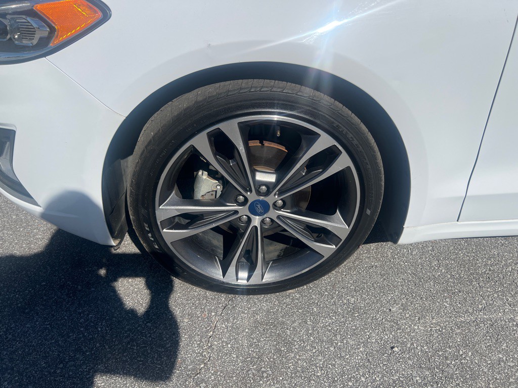 2020 Ford Fusion Image 14