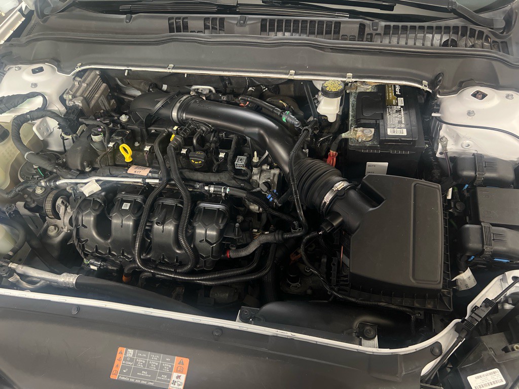 2020 Ford Fusion Image 16