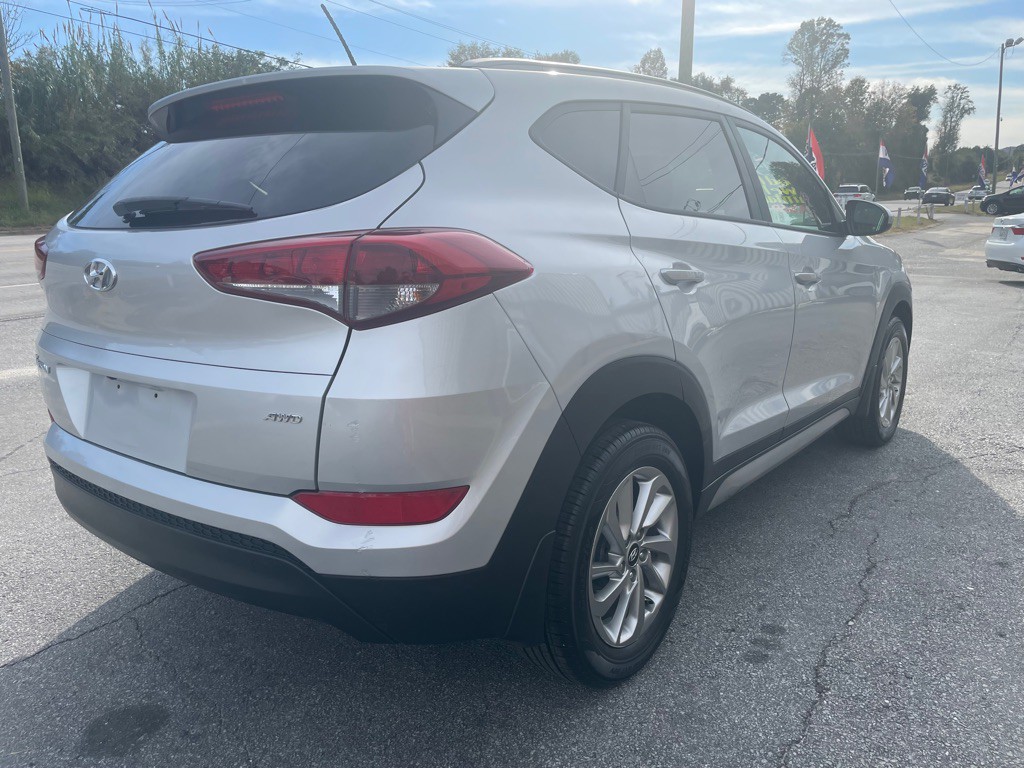 2017 Hyundai Tucson Image 10