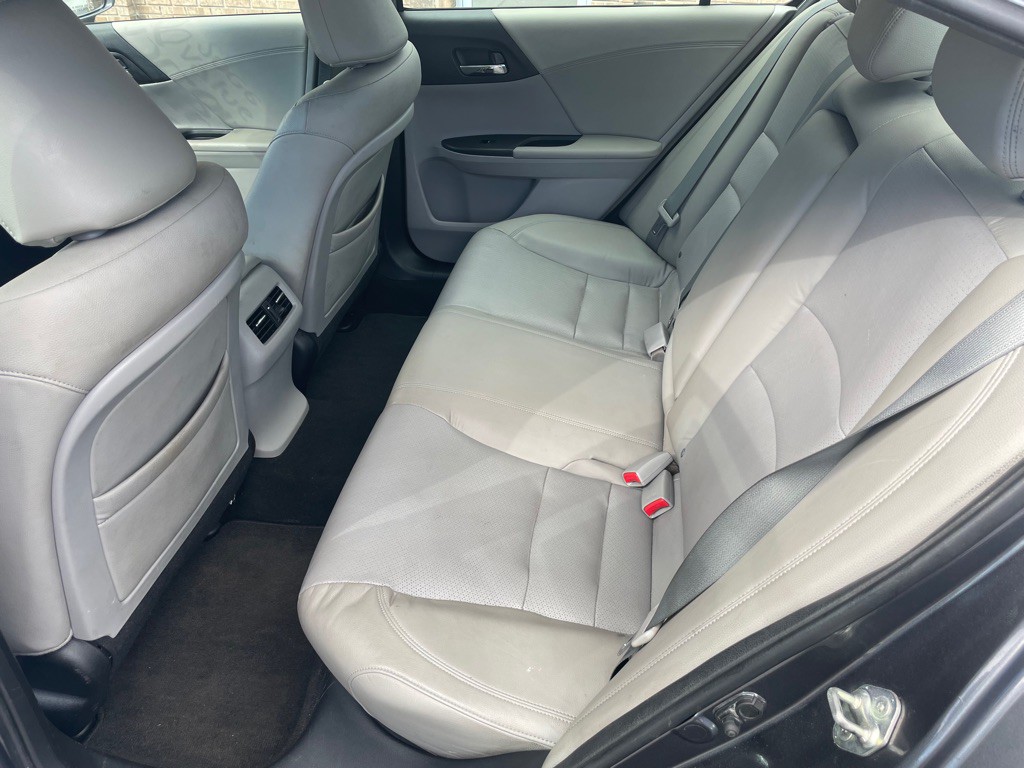 2013 Honda Accord Image 10