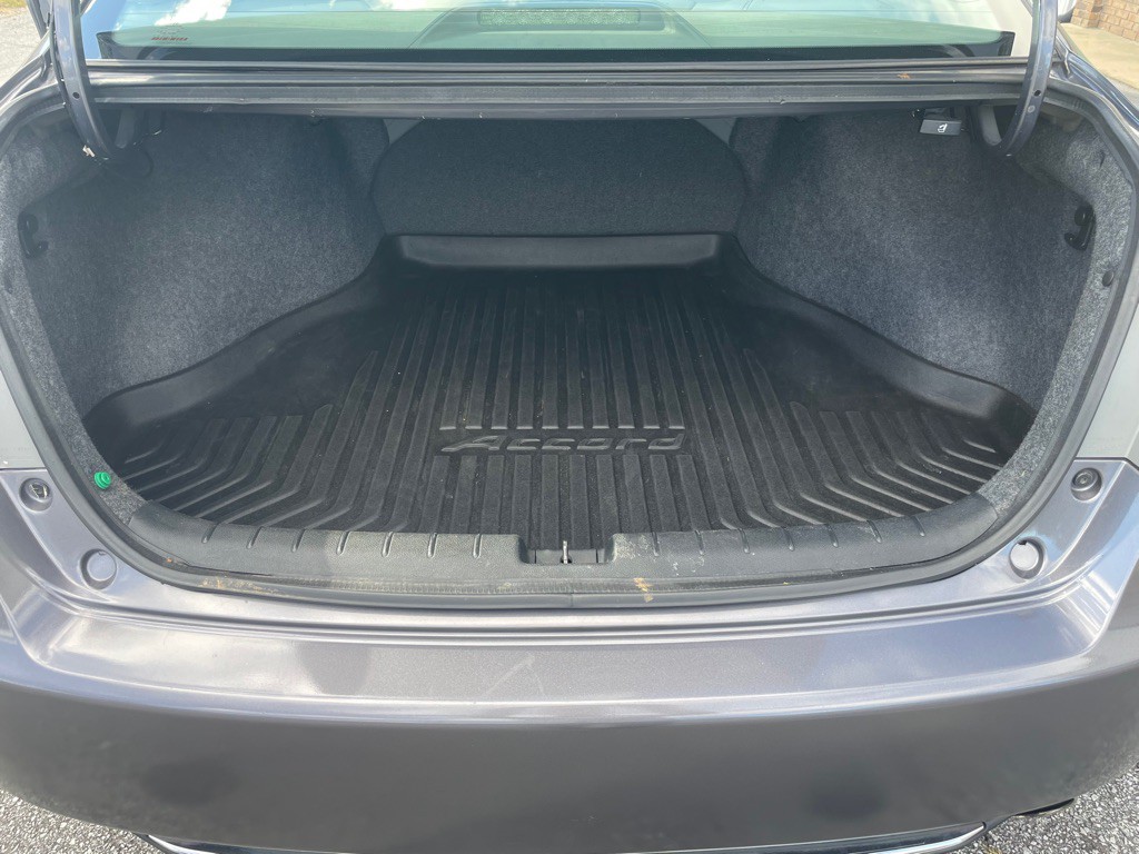 2013 Honda Accord Image 12