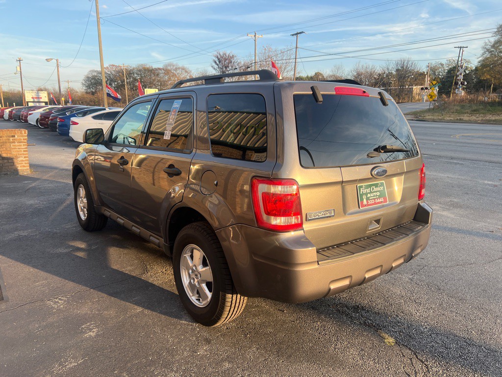 2011 Ford Escape Image 9