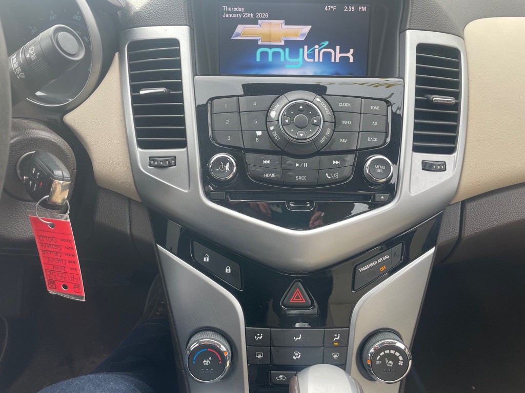 2014 Chevrolet Cruze Image 8