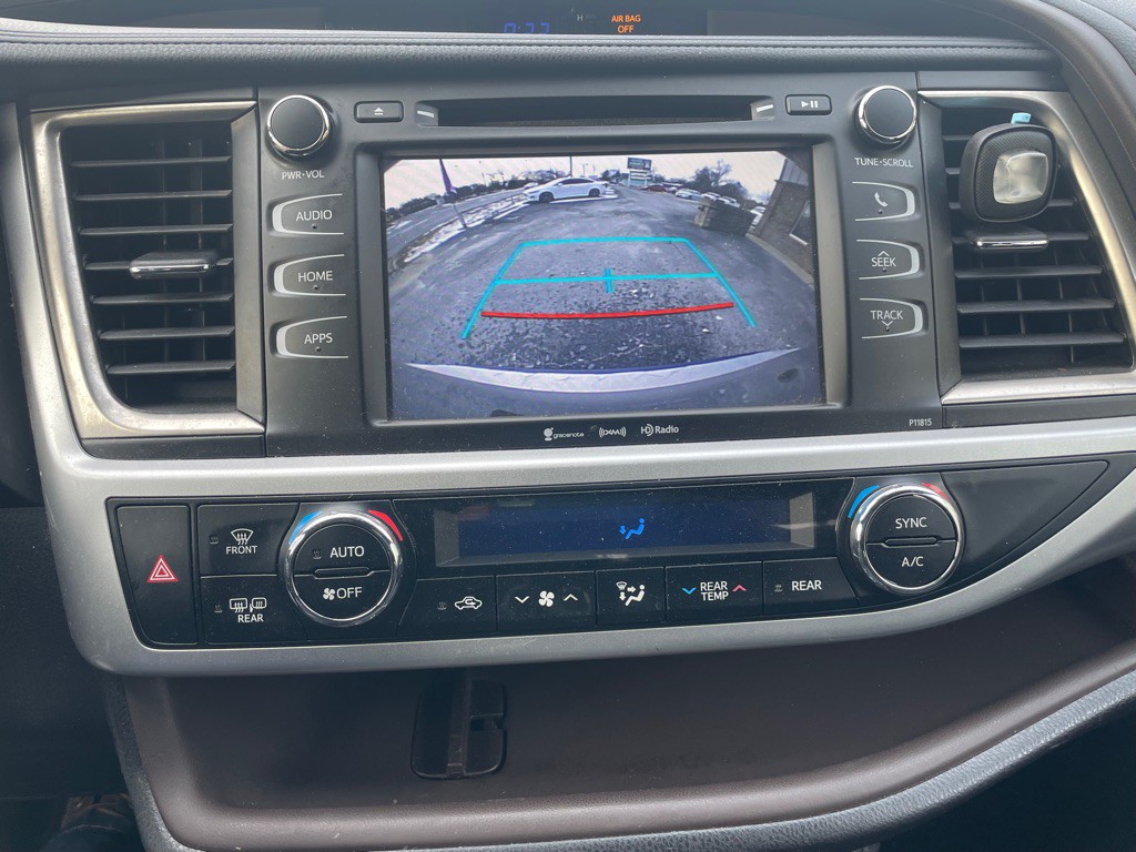 2019 Toyota Highlander Image 8