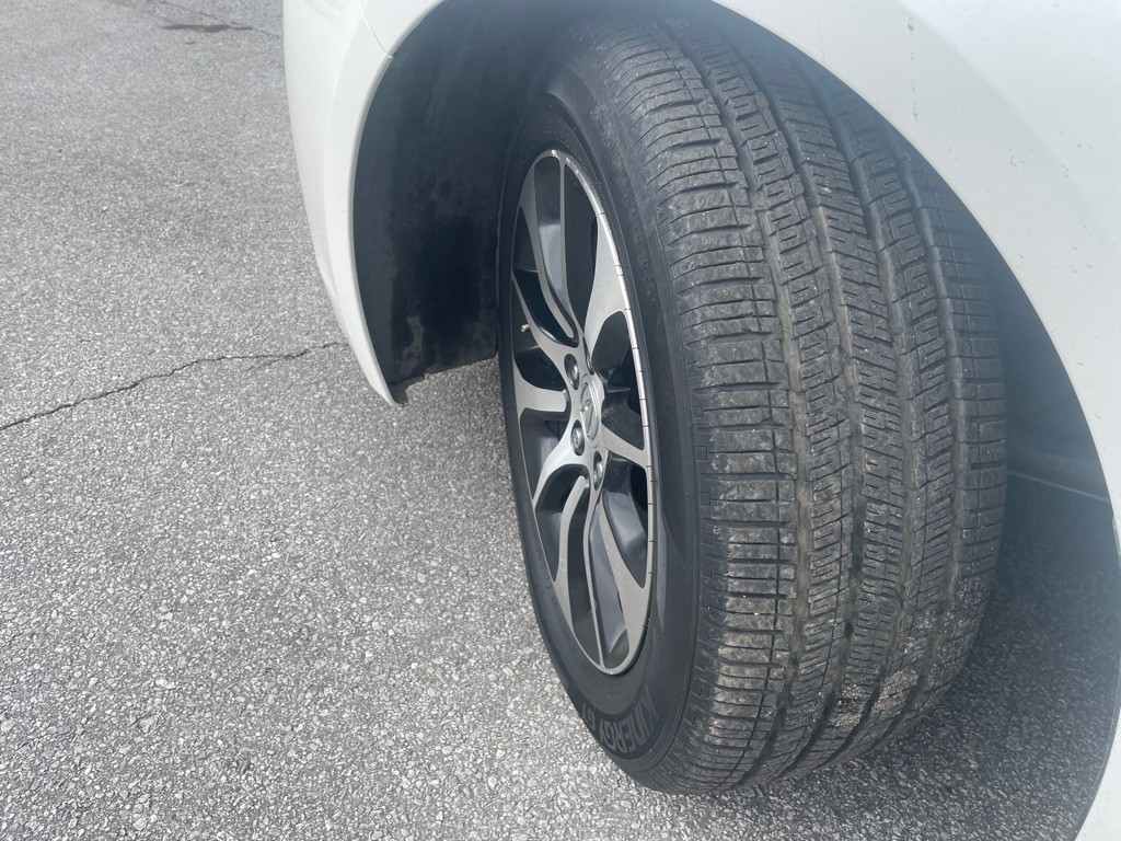 2015 Acura TL Image 13