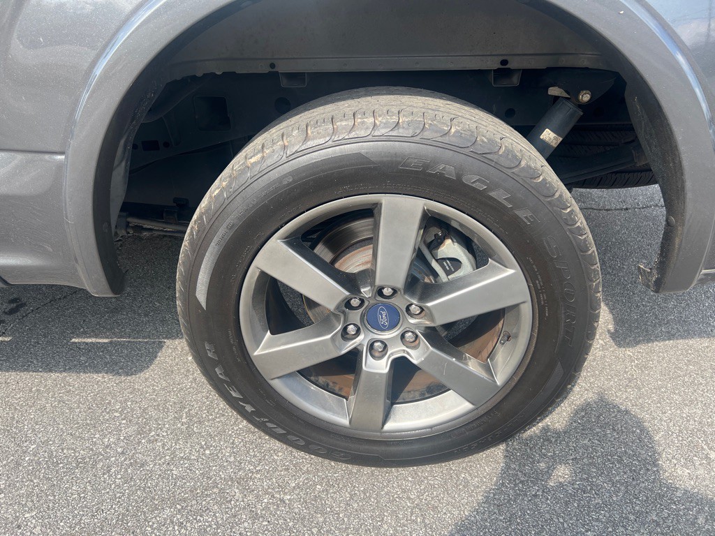 2015 Ford F-150 Image 13