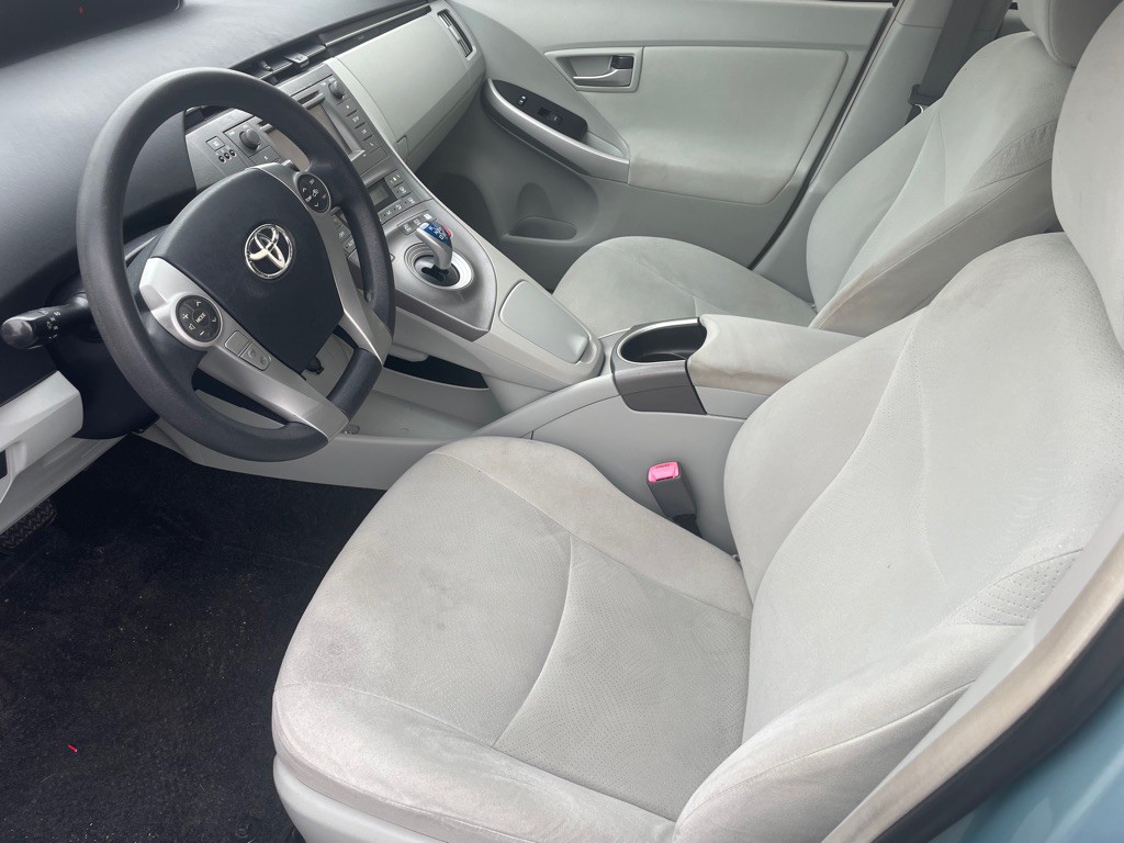 2012 Toyota Prius Image 6