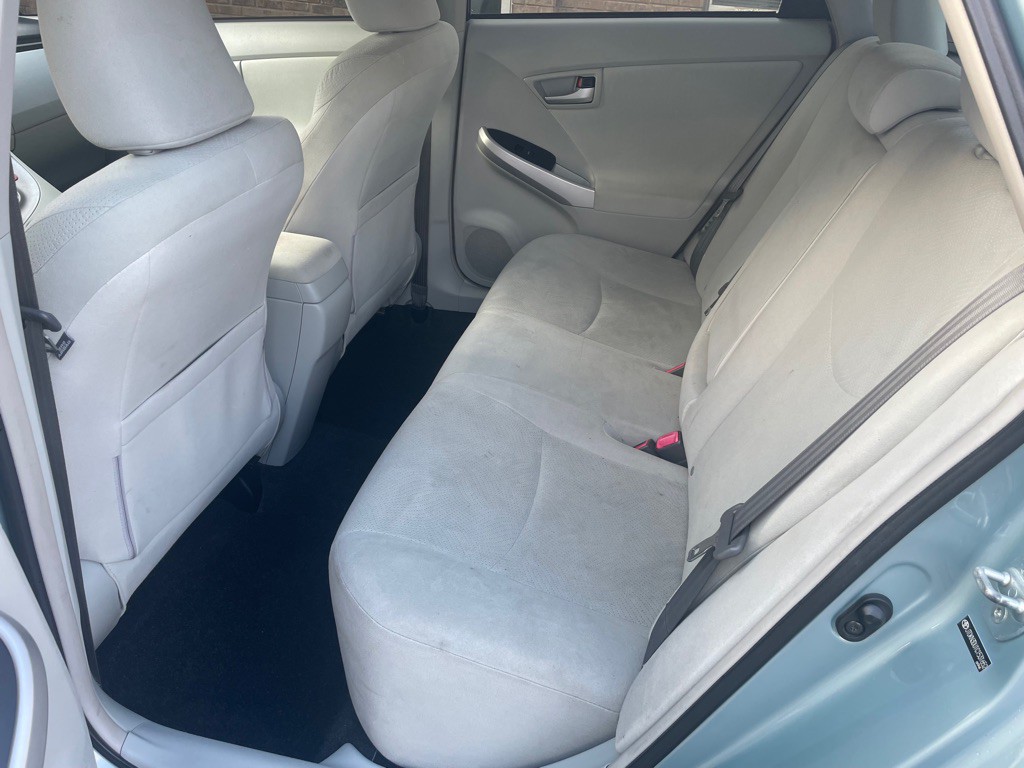 2012 Toyota Prius Image 9