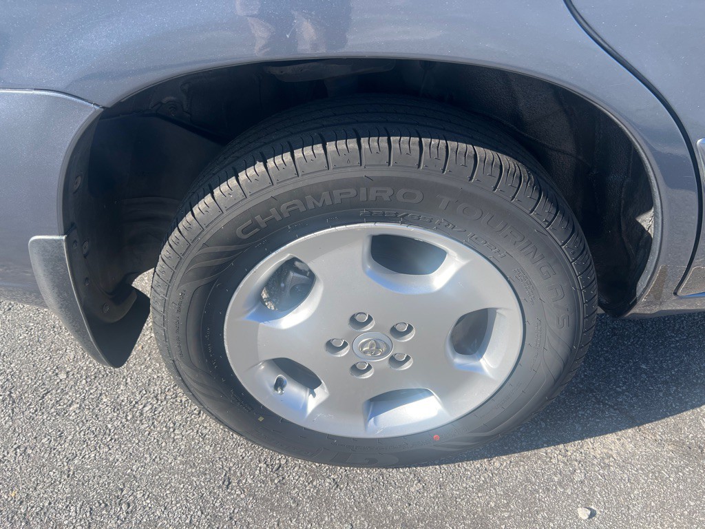 2005 Toyota Highlander Image 13