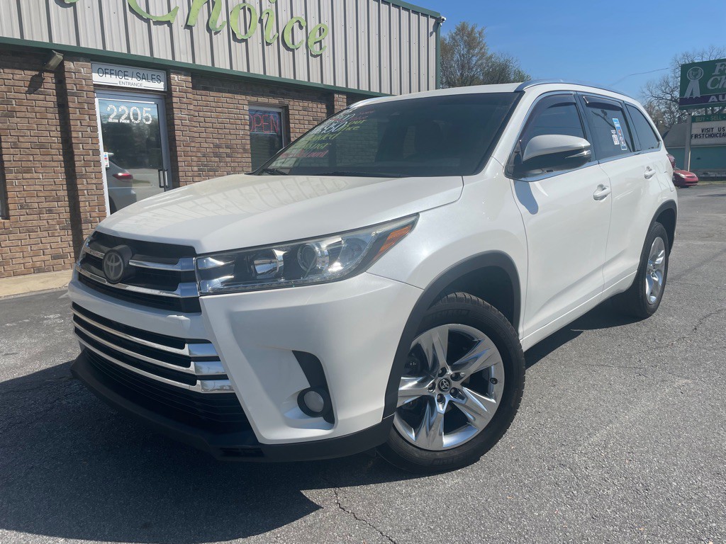 2018 Toyota Highlander Image 2