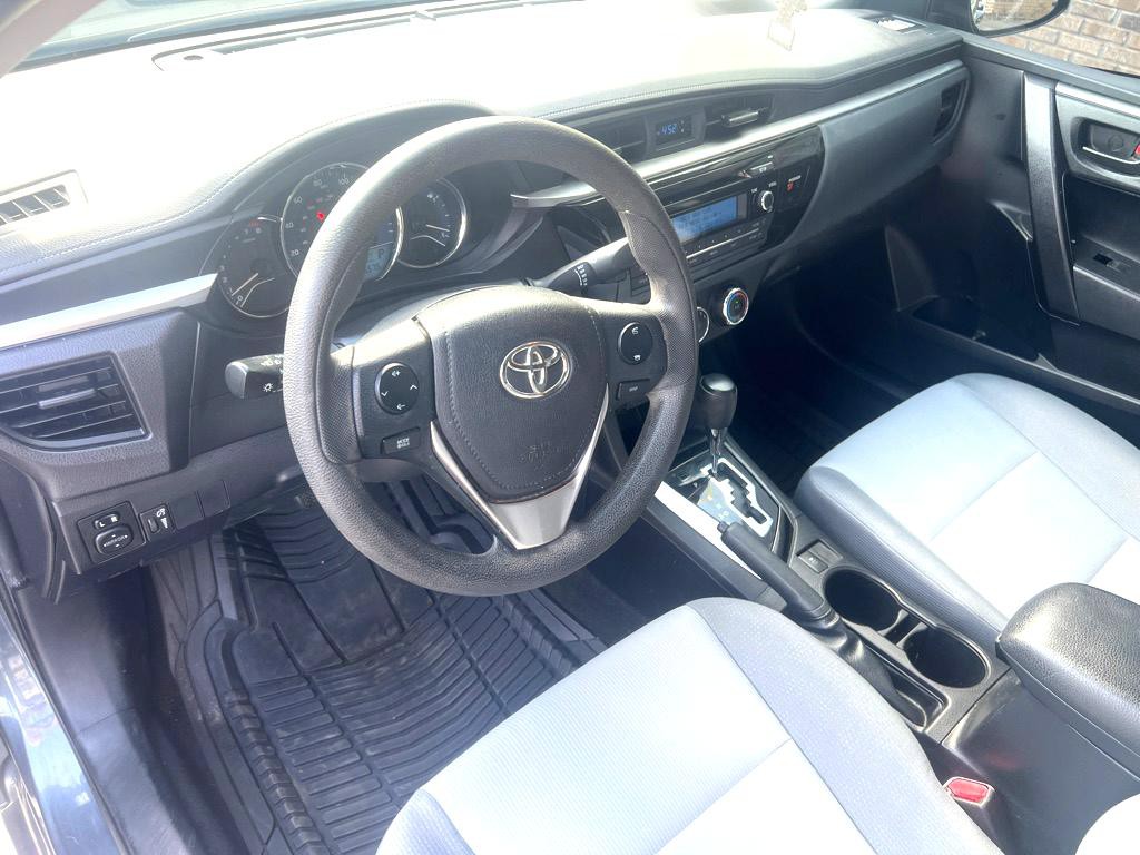 2015 Toyota Corolla Image 5