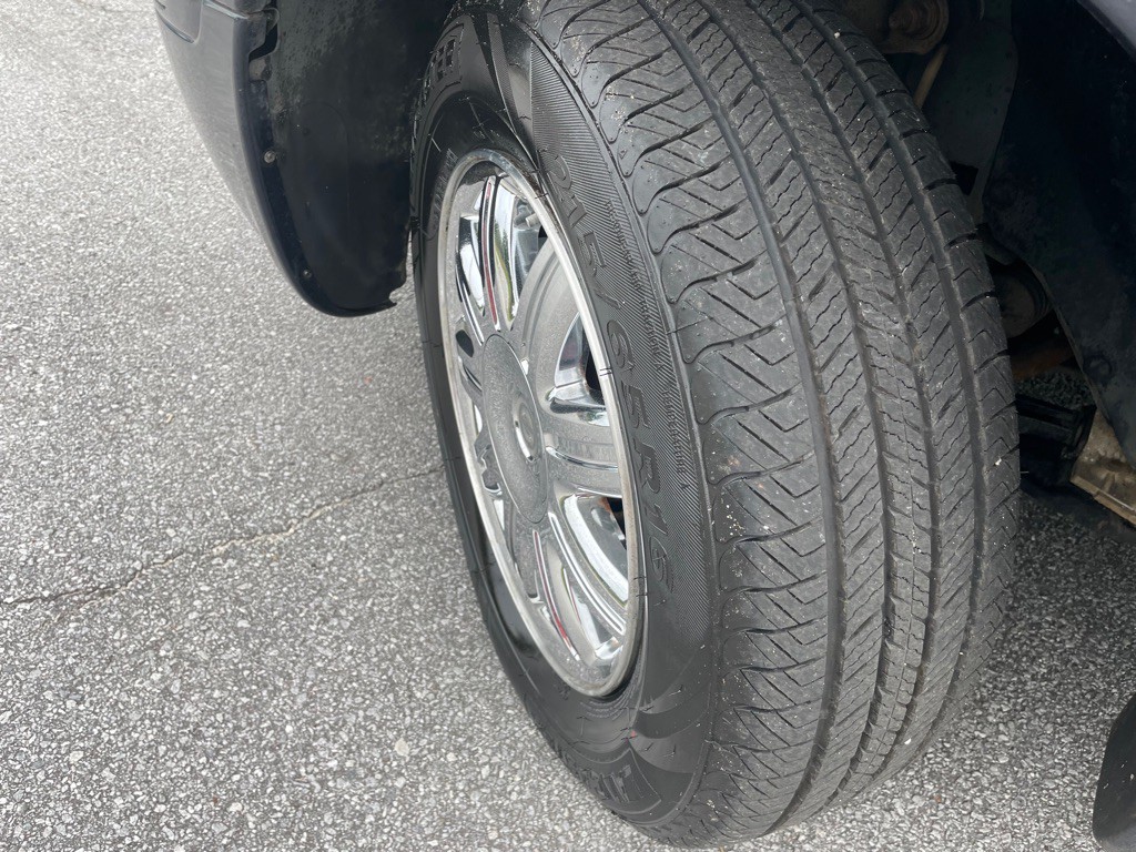 2007 Chrysler Town & Country Image 15