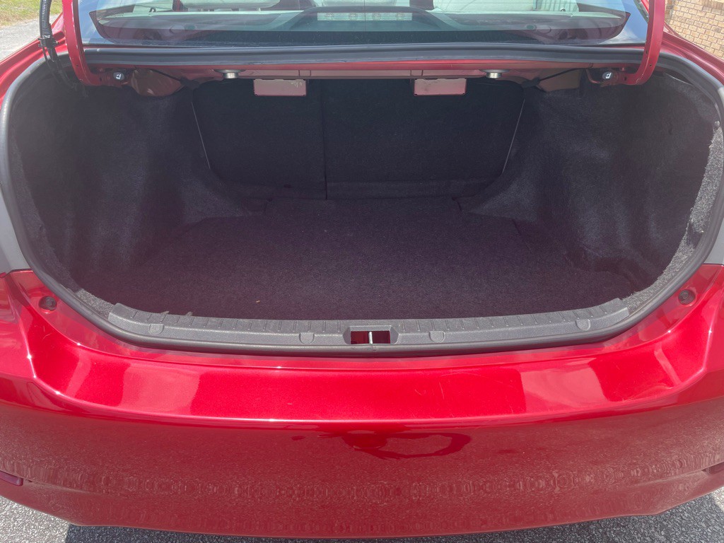 2013 Toyota Corolla Image 11